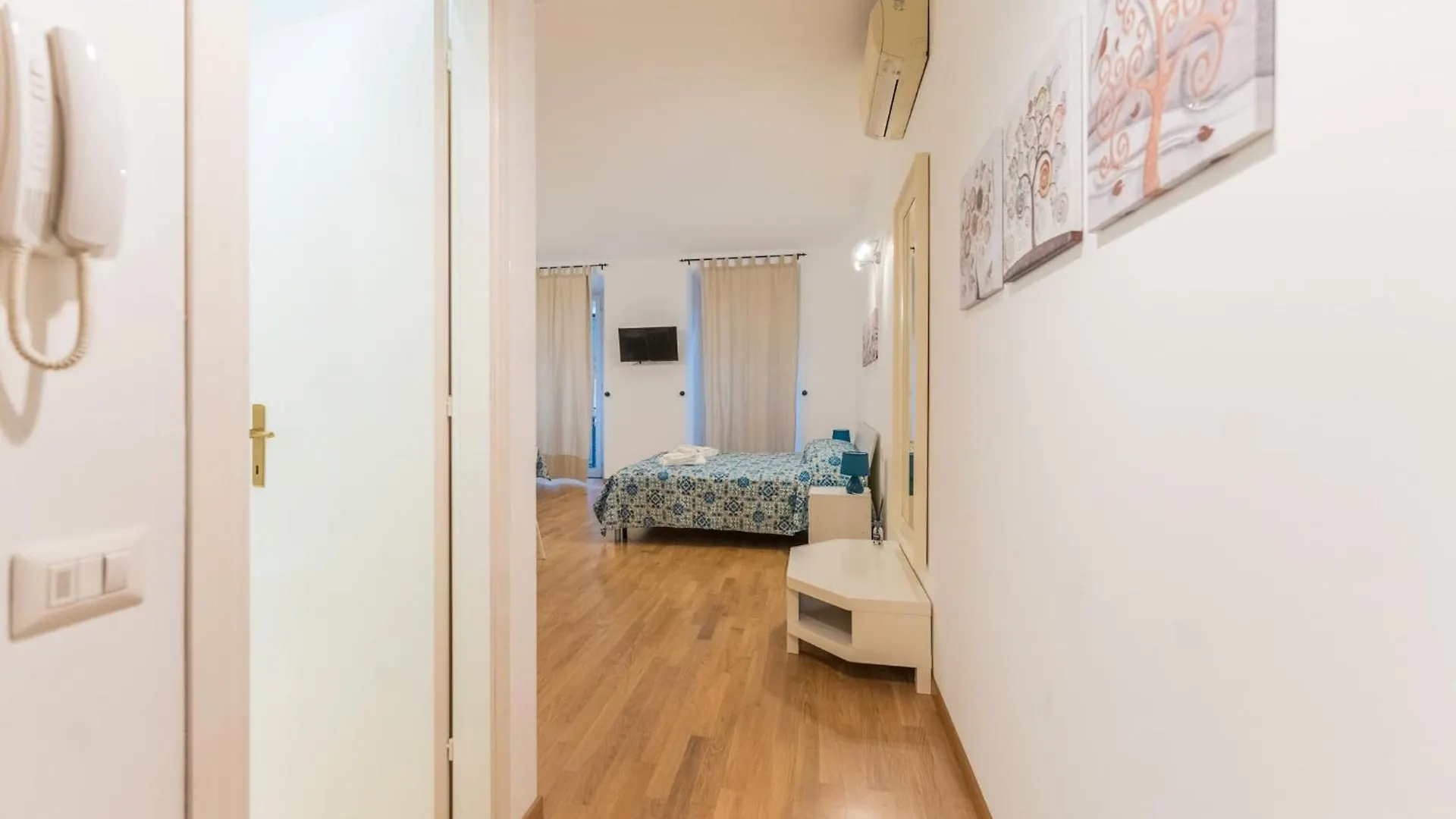 Apartment Ap4 Appartamento Nel Cuore Di Milano Italy