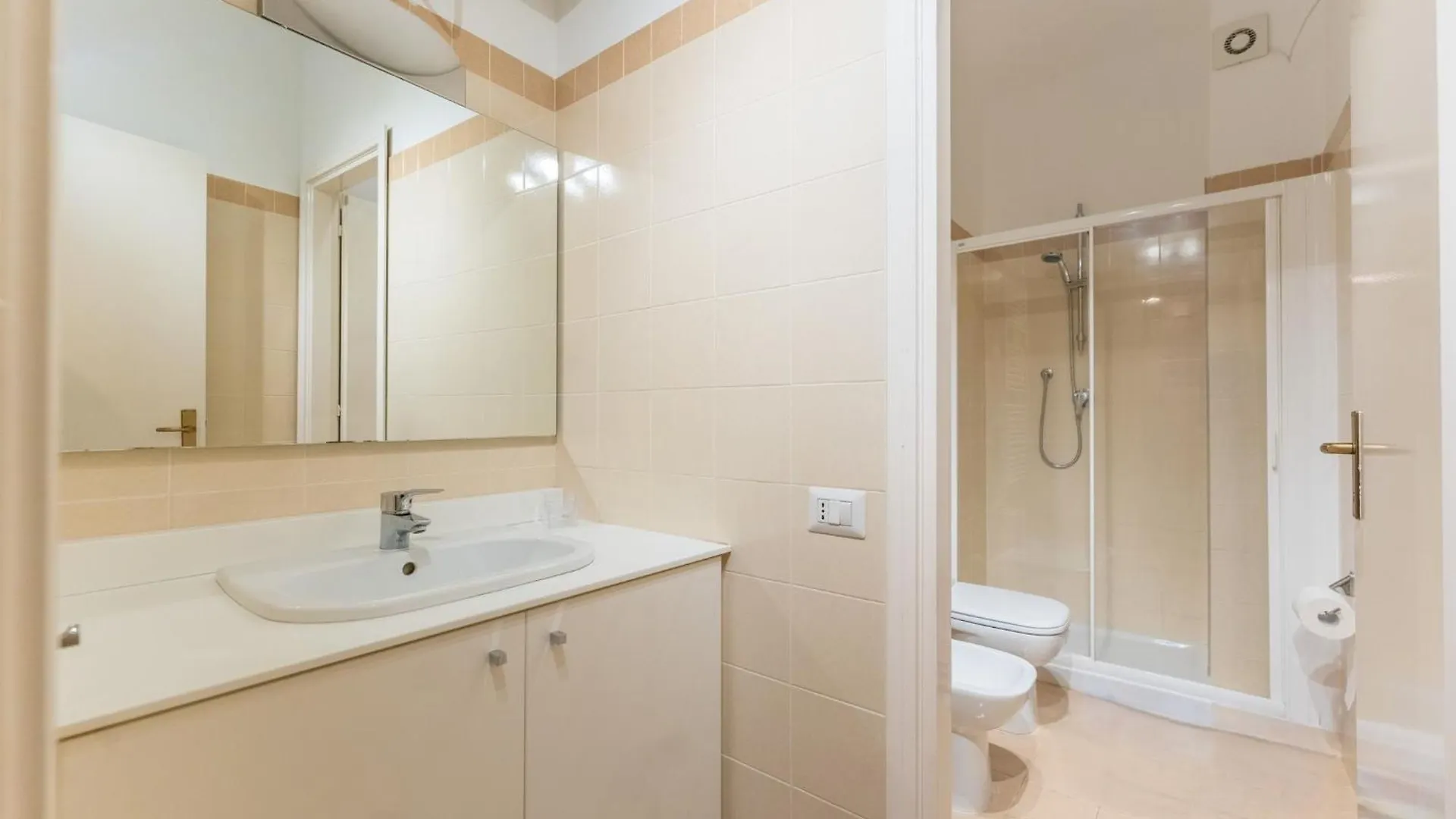Ap4 Appartamento Nel Cuore Di Milano Apartment